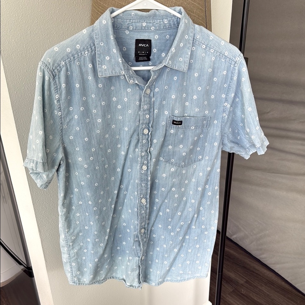 RVCA Blue Casual Button-Down Shirt – Men’s Medium – Regular Fit